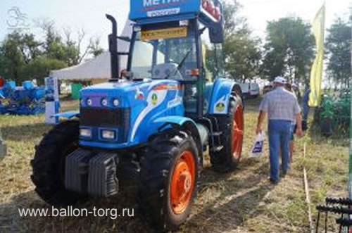 В Ставропольском крае представили трактор, работающий на метане в газовых баллонах